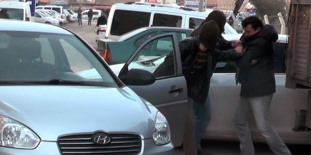 Polisten habersiz tatbikat!