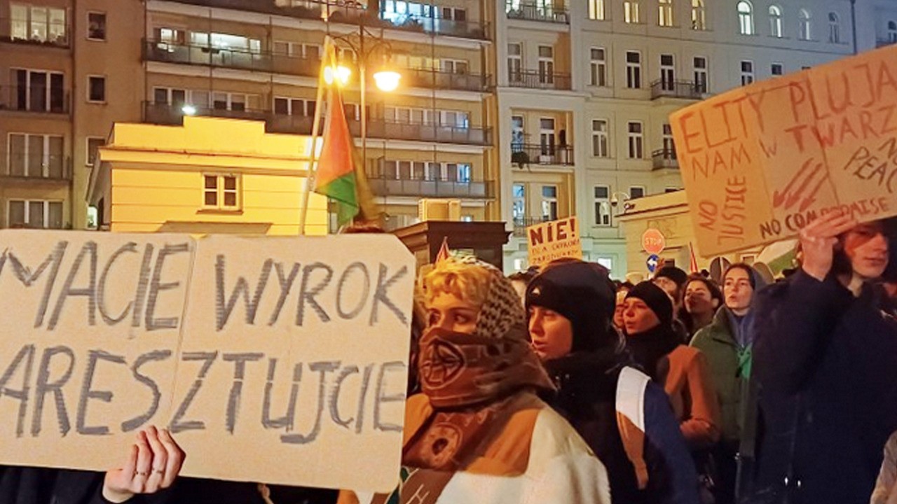 Polonya Bakanlığı'da İsrail protestosu: Netanyahu'yu tutuklayın!