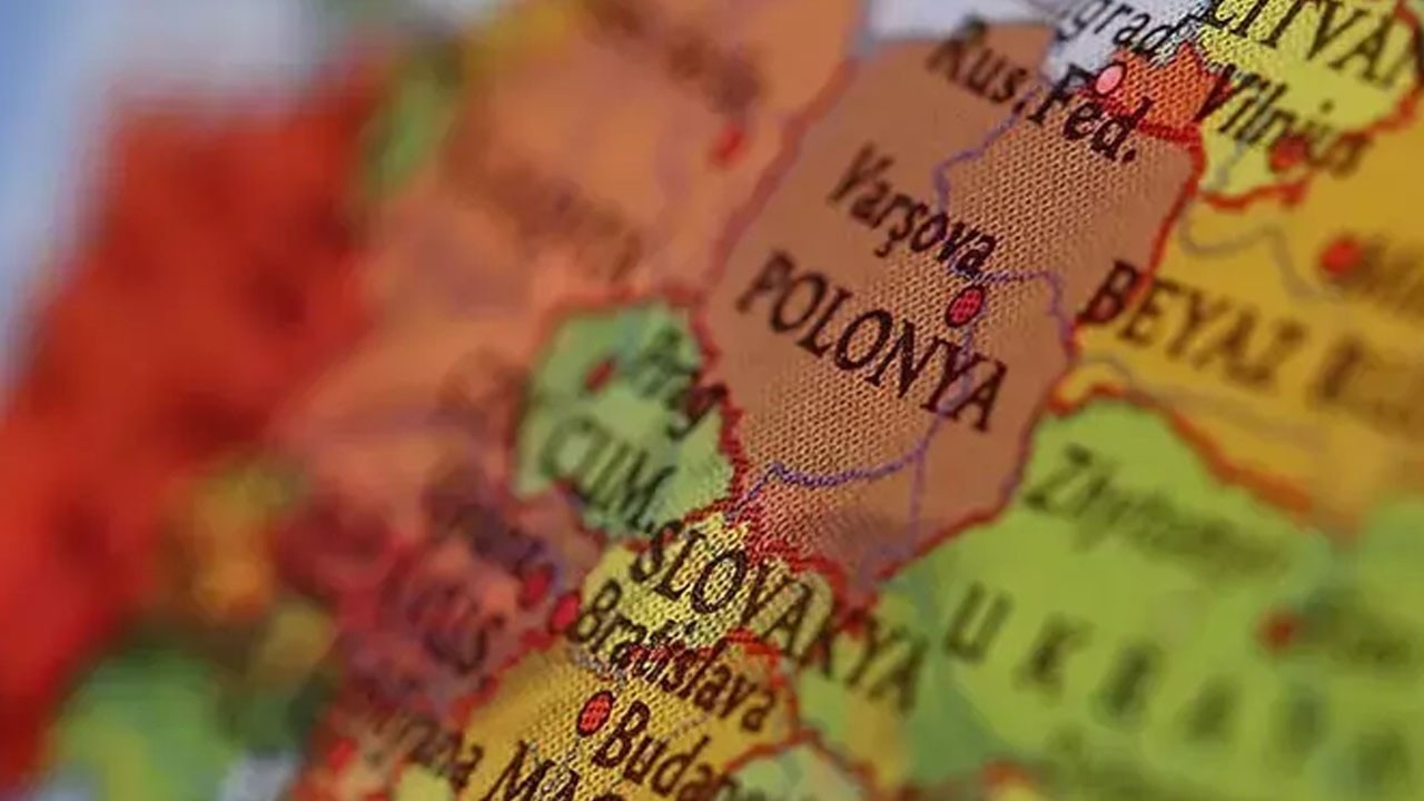 Polonya Macaristan'a nota verdi, davet etmedi: İlgili haber