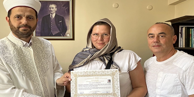 Polonya vatandaşı Prymel Barbara Beata Müslüman oldu...