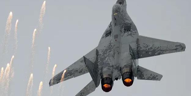 Polonya ve Slovakya'dan açıklama! Ukrayna'ya MiG-29'lar için kararını verdiler! Flaş gelişme