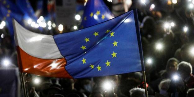 Polonya'da AB kavgası