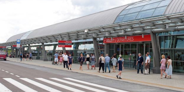 Polonya'da bomba alarmı!