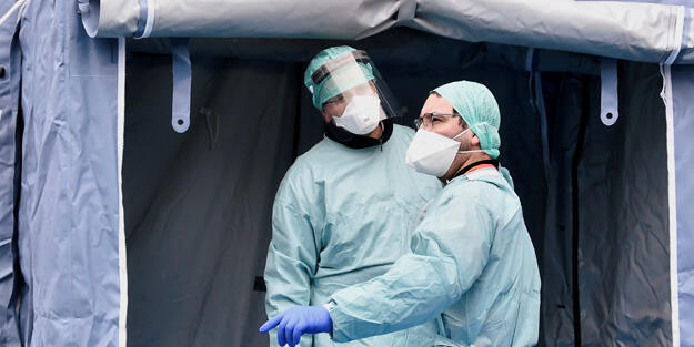 Polonya'da korona nedeniyle rekor ölüm