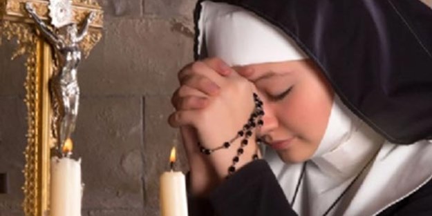 Polonya’da pedofiliden tutuklanan rahibe 16 yıl hapis cezası talebi