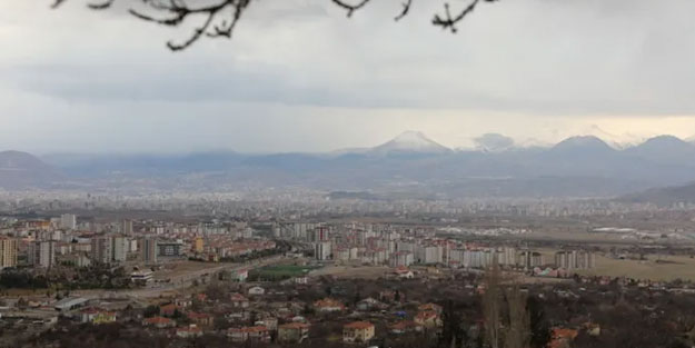 Polonya'dan sürpriz Kayseri adımı! Dün resmen geldiler