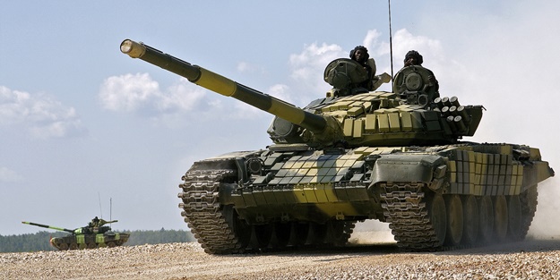 Polonya'dan Ukrayna'ya dev tank sevkiyatı