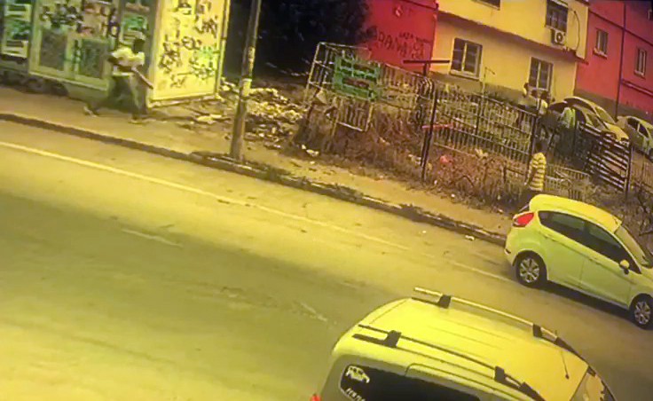 Pompalı tüfekle bekleyip dehşet saçtı 