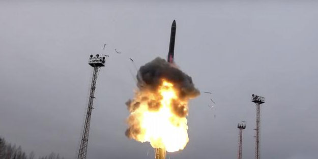 Pompeo'dan Çin'e nükleer silah çağrısı