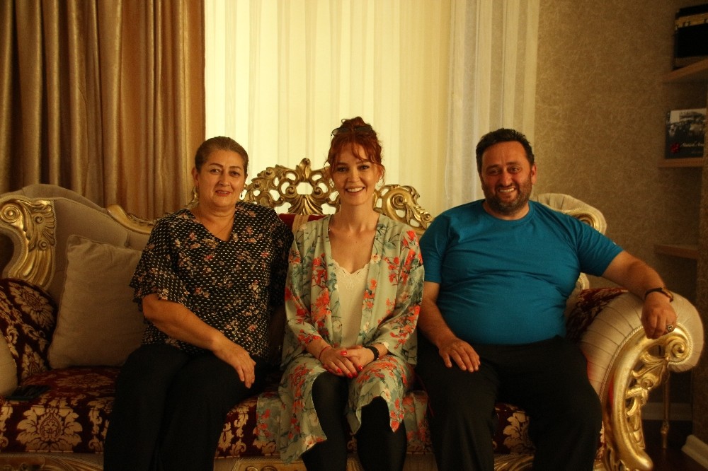 Pop Sanatçısı Gülden’den Başkan Yanmaz’a geçmiş olsun ziyareti 