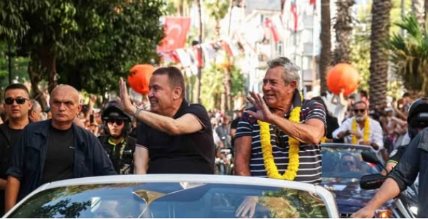 Portakalı soydu başucuna koydu! Antalya Altın Portakal'da yolsuzluk gölgesi: 113 milyon liralık kamu zararı iddiası