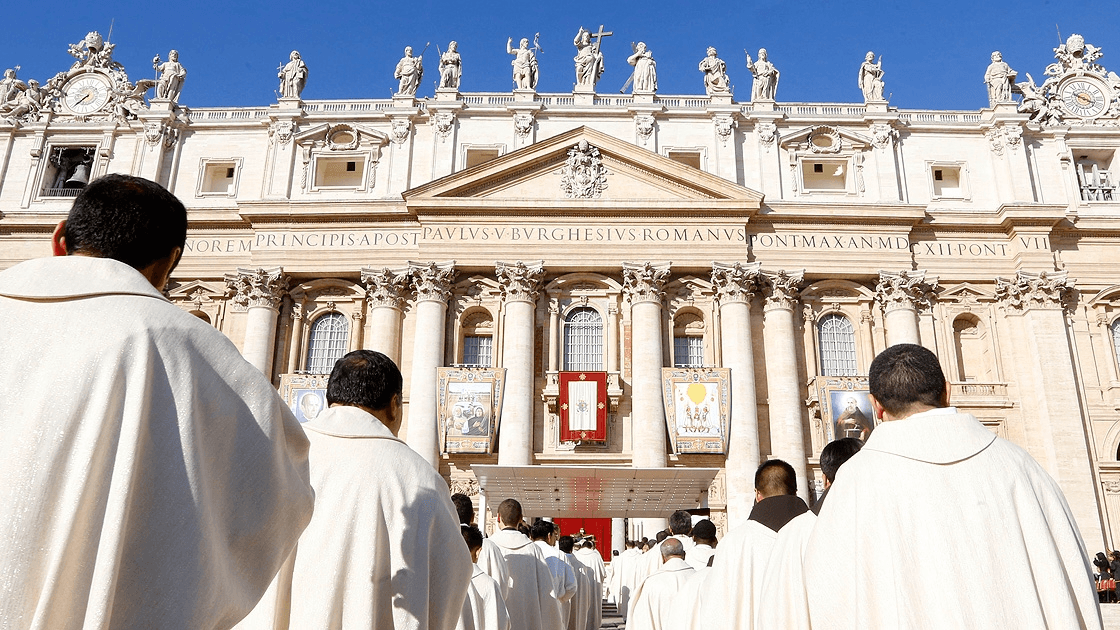 Portekiz'de papazlara 'uçkur' soruşturması