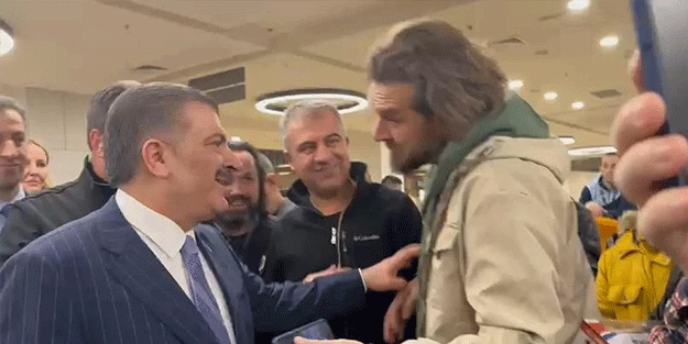 Portekiz'den gelen hasta yakını Bakan Koca'ya öyle bir şey söyledi ki... Milyonların izlediği görüntü
