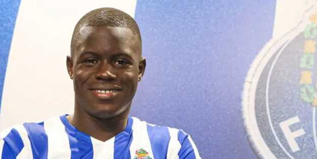 Porto Malang Sarr'ı kiraladı