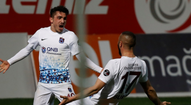 Porto ve Ajax kulüpleri, Trabzonspor'un genç yıldızı Abdülkadir Ömür'i istiyor