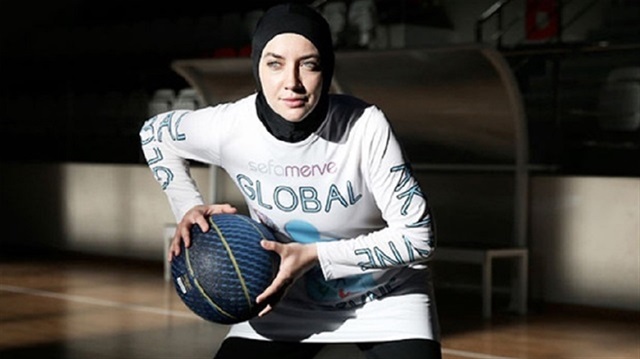 Potada başörtüsü devrimi