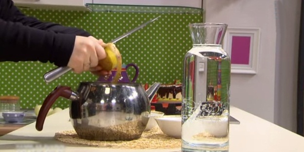 Pratik çaydanlık temizliği