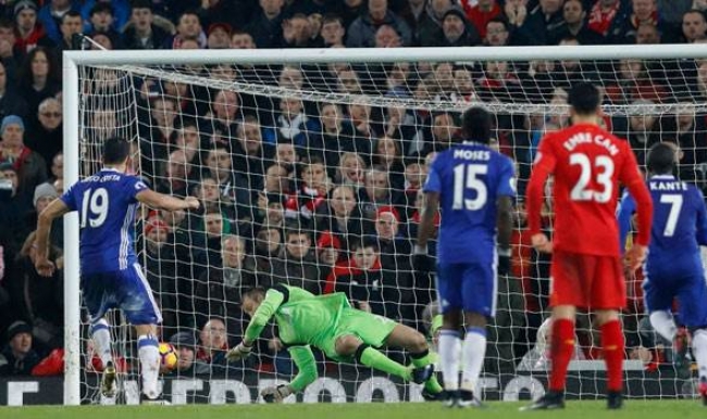 Premier ligde lider farkı korudu