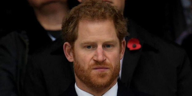 Prens Harry İngiliz Kraliyet ailesini yerden yere vurdu!