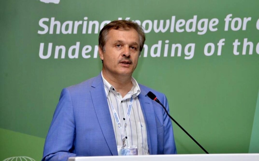Prof. Aşkın: 