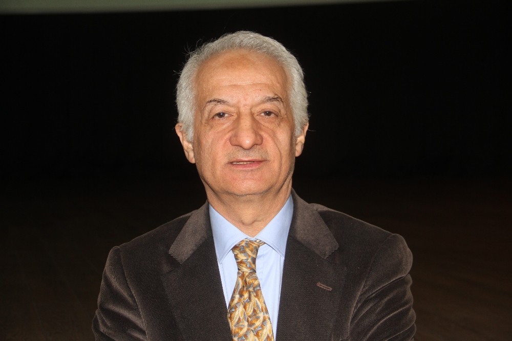 Prof. Dr. Akbulut: 