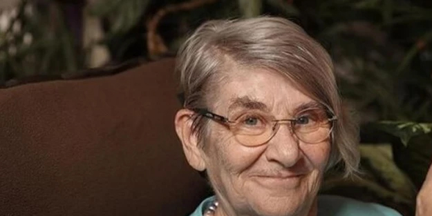  Prof. Dr. Canan Karatay ezber bozan tavsiye verdi: Bir kaşık ekleyin, köfteler bir anda lokum gibi olacak