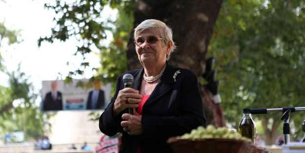 Prof. Dr. Canan Karatay: ‘Hayatımızı kurtaran zeytinyağıdır’