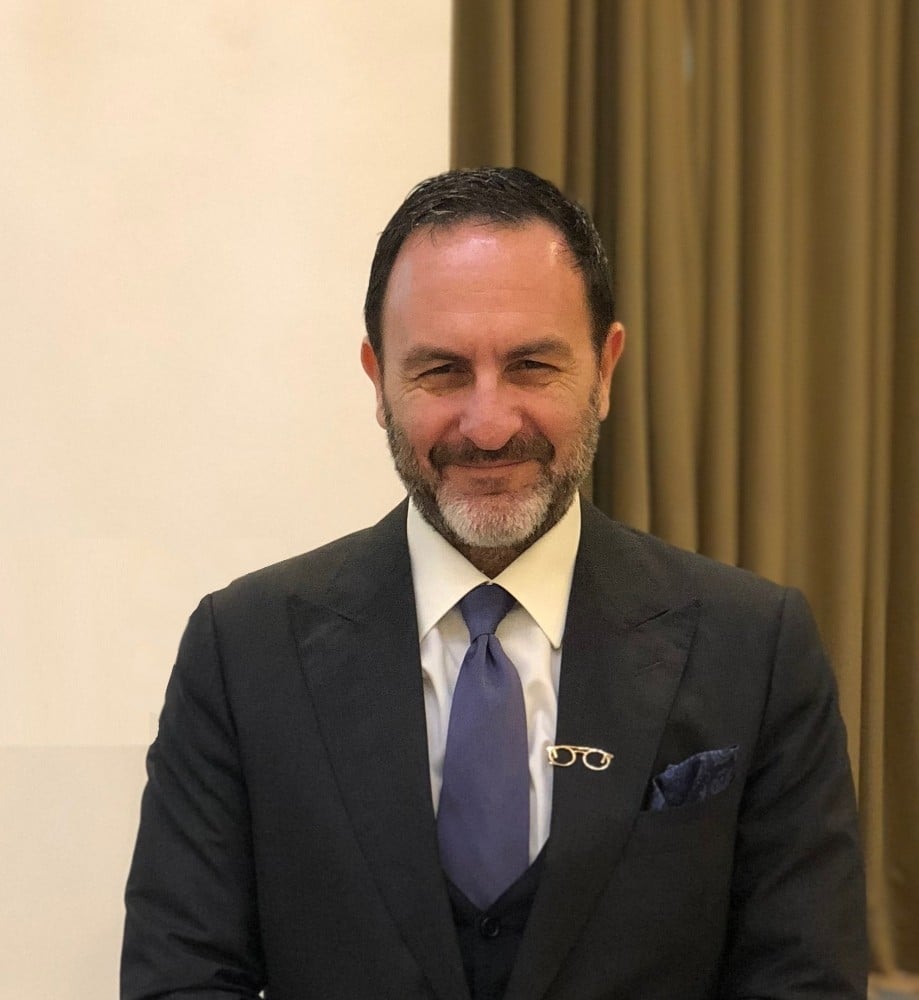Prof. Dr. Emre Alkin: 