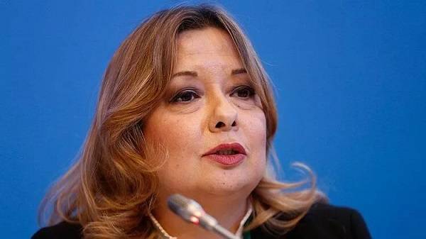 Prof. Dr. Gülnur Aybet kimdir?