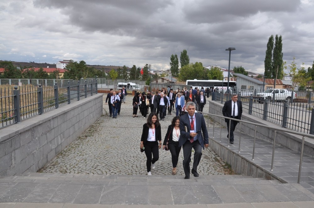 Prof. Dr. Haluk Dursun Kars’ta anıldı 