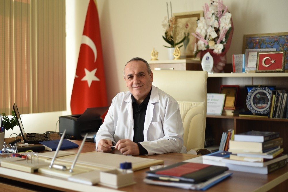Prof. Dr. Koç, korona virüs salgınında çocuklarda psikolojik süreci anlattı 