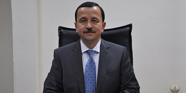 Prof. Dr. Mete Gündoğan'dan faiz uyarısı