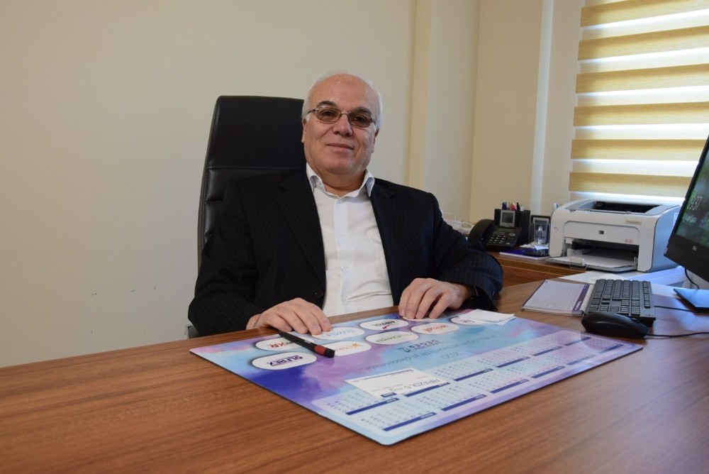 Prof. Dr. Özçetin: “Salgın sürecinde yanlış ve yetersiz bilgilerden uzak durulmalı” 