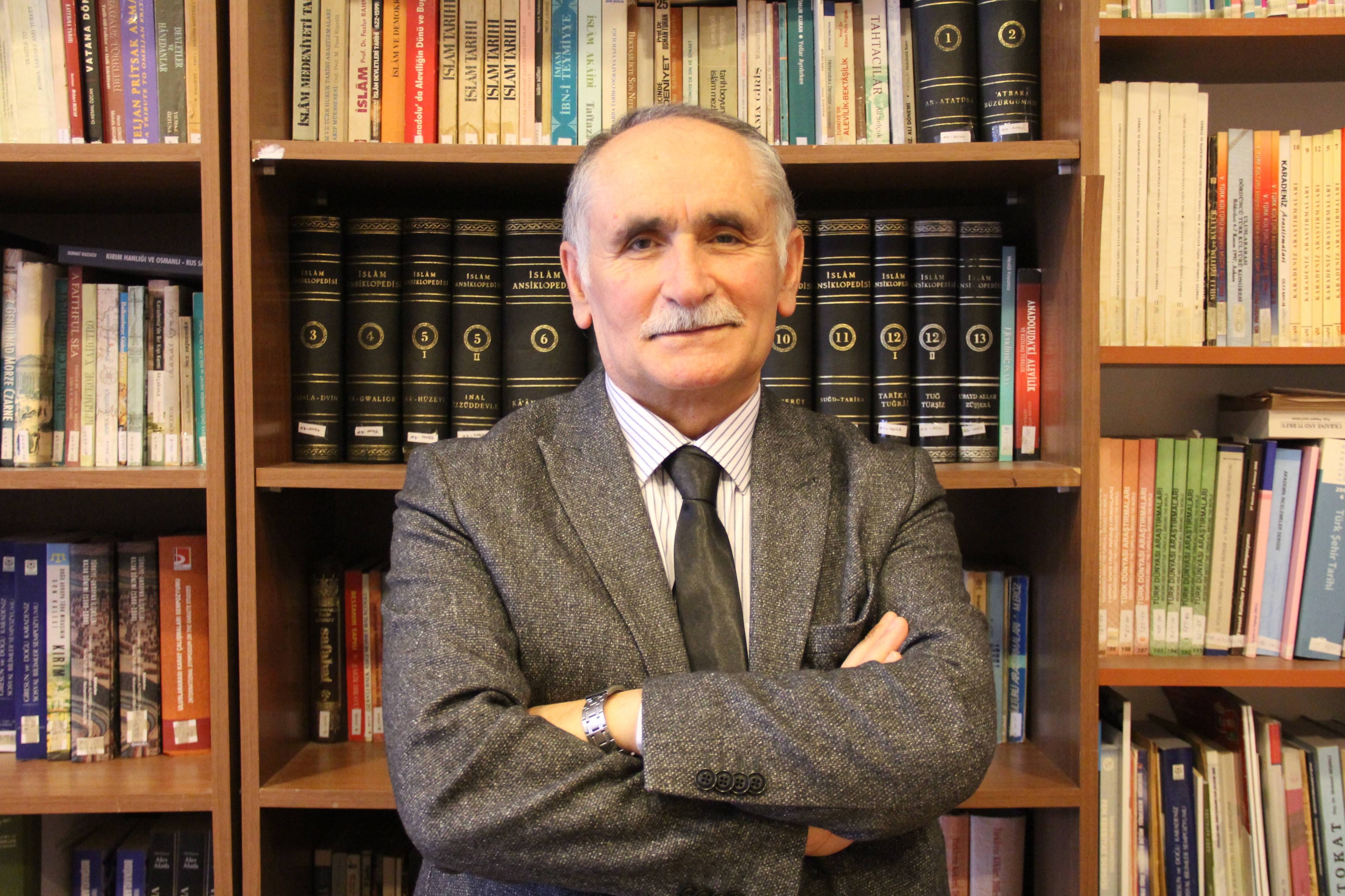 Prof. Dr. Öztürk, Ukrayna-Rusya krizini tarihsel boyutunu anlattı