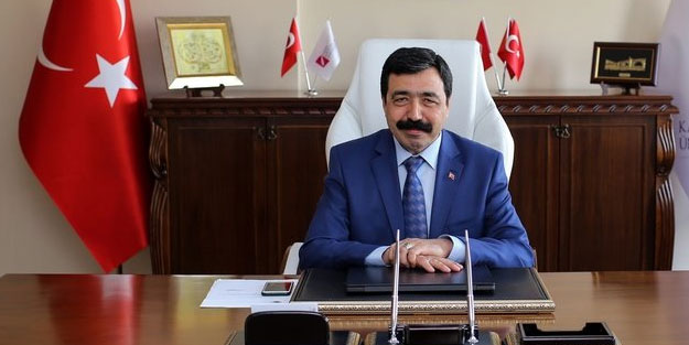 Prof. Dr. Saffet Köse kimdir? İzmir Katip Çelebi Üniversitesi Rektörü Saffet Köse nereli?