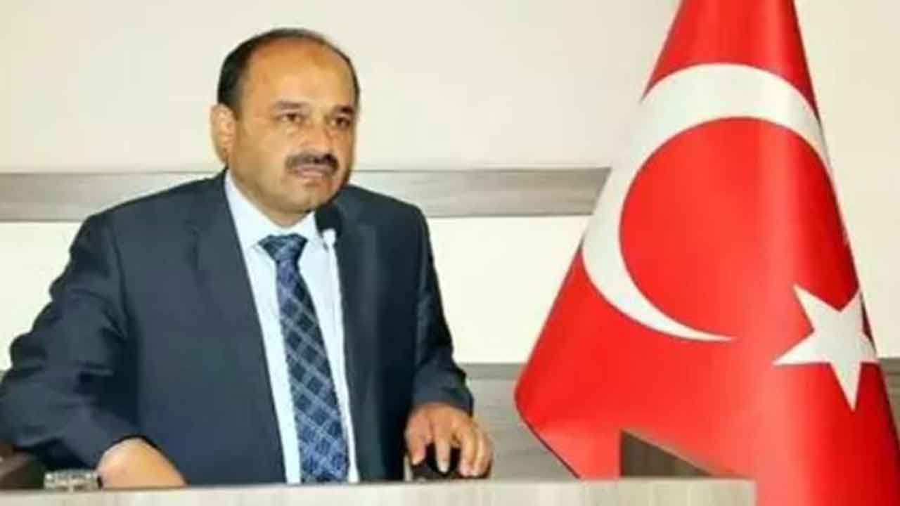 Prof. Dr. Seyit Aydın: İran Dost ve Kardeşleri ile Kucaklaşmalıdır