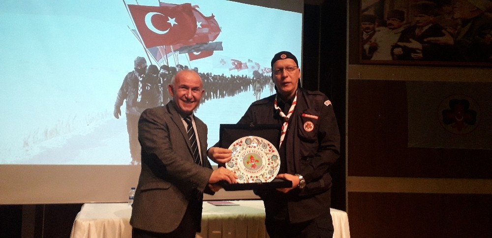 Prof. Dr. Şimşirgil, Sarıkamış şehitlerini anlattı 