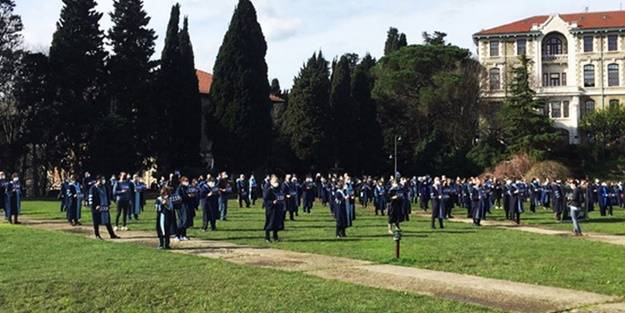 Boğaziçi'nde dekanlar suç işliyor!