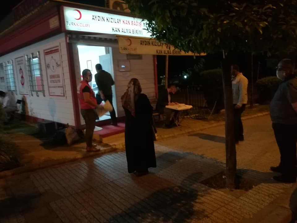 Proje Anadolu İmam Hatip Lisesi’nden Kızılay’a kan bağışı desteği 