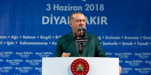 'Prompter bozulunca dondu kaldı' yalanı!