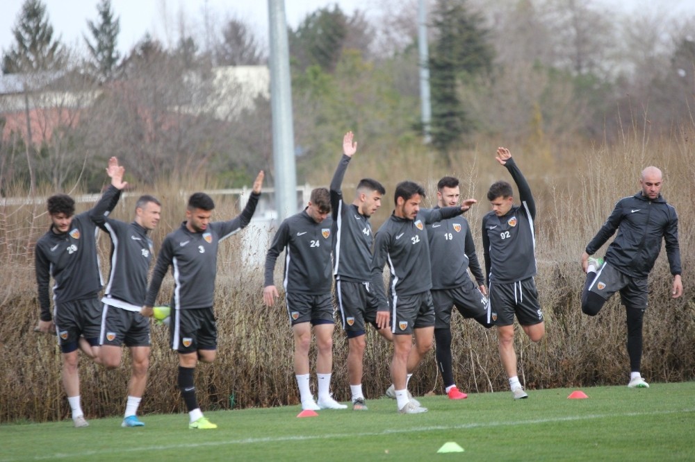Prosinecki: “Kasımpaşa maçından önce başlayan çıkışımızı sürdüreceğiz” 