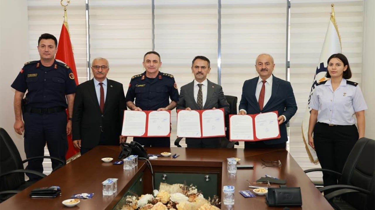 Protokol imzalandı Jandarmaya lojman ve karakol müjdesi