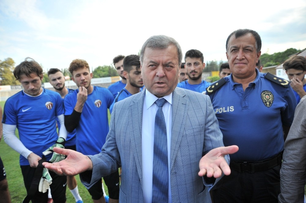 Protokolden İnegölspor’a moral ziyareti 