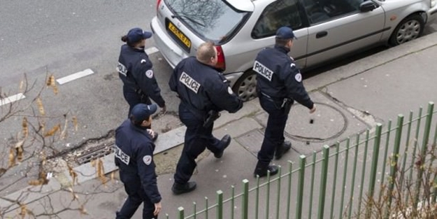 Kendi ayaklarıyla gidip teslim oldu!