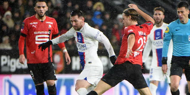 PSG, Rennes'e diz çöktü