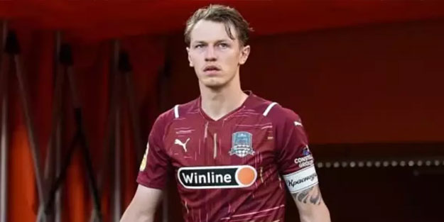 PSG, Rus kaleci Safonov'u kadrosuna kattı