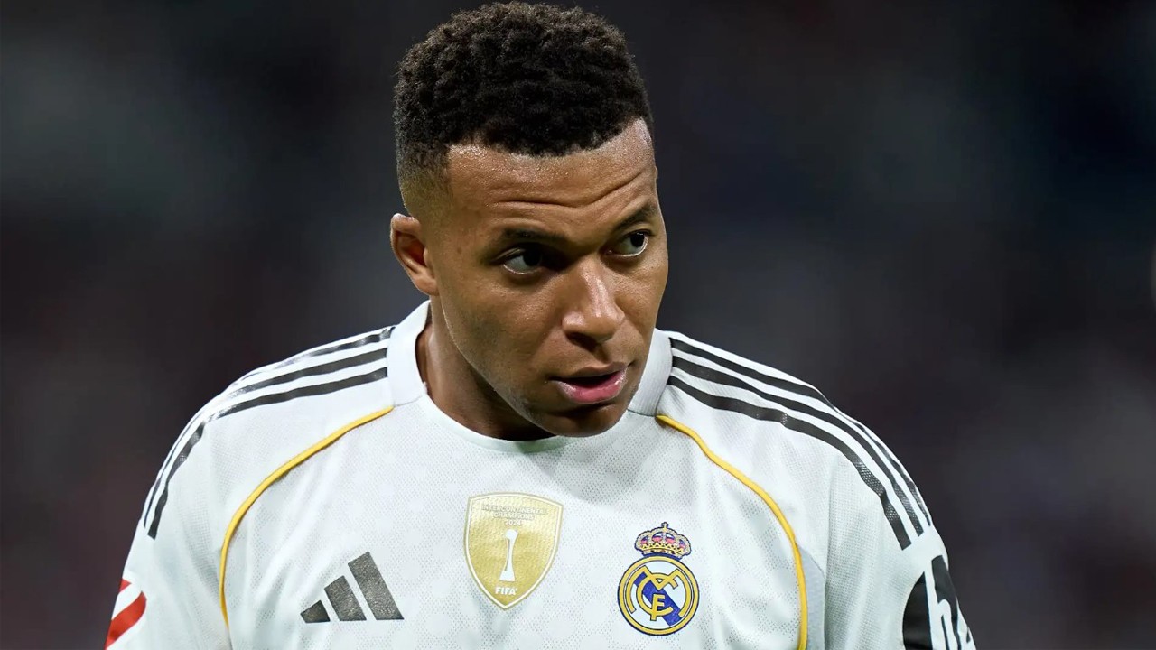 PSG'ye Kylian Mbappe şoku: 61 milyon avro tazminat ödeyecek