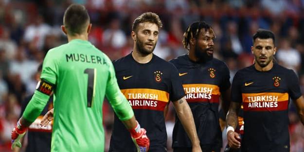PSV yenilgisi sonrası Burak Yılmaz'dan Muslera paylaşımı!