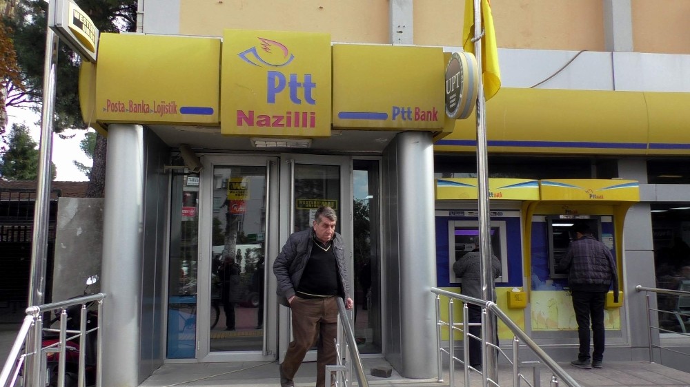 PTT çalışanlarından ölen meslektaşı için vefa örneği 