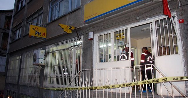 PTT şubesi silahlı kişilerce soyuldu